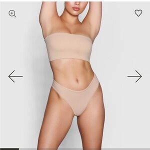Seamless Tan Bandeau